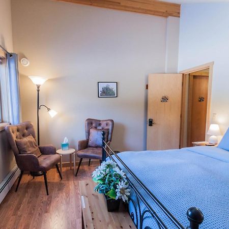 Bear Lake Lodgings B&B, Inc Seward Eksteriør bilde