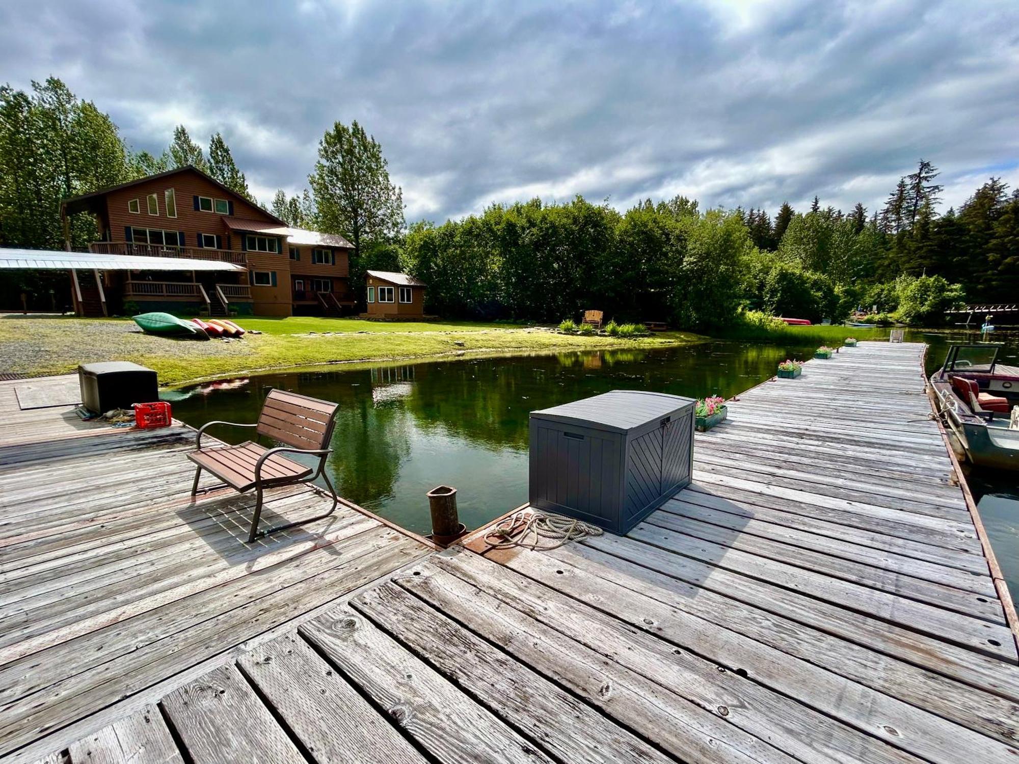 Bear Lake Lodgings B&B, Inc Seward Eksteriør bilde