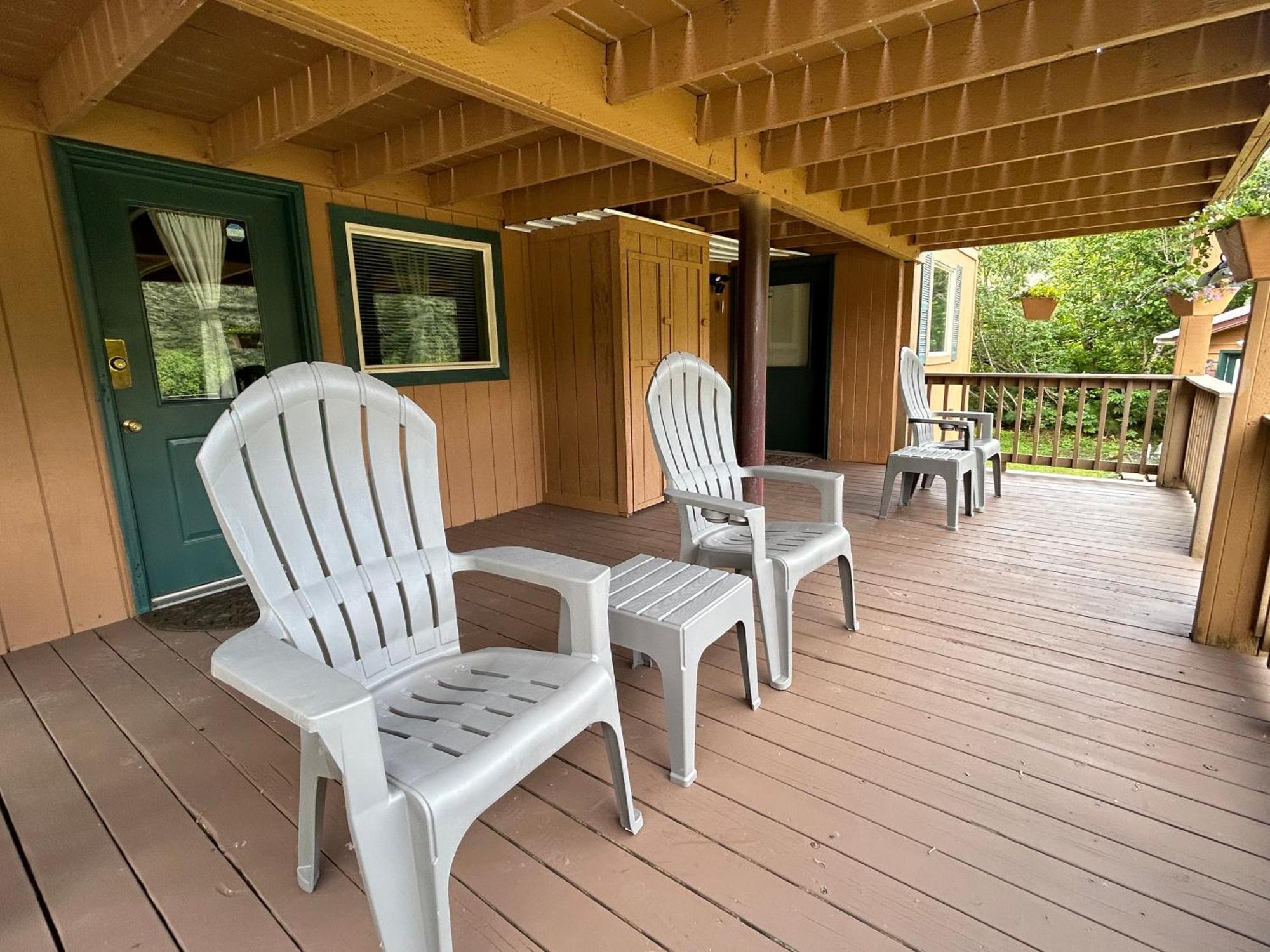 Bear Lake Lodgings B&B, Inc Seward Eksteriør bilde