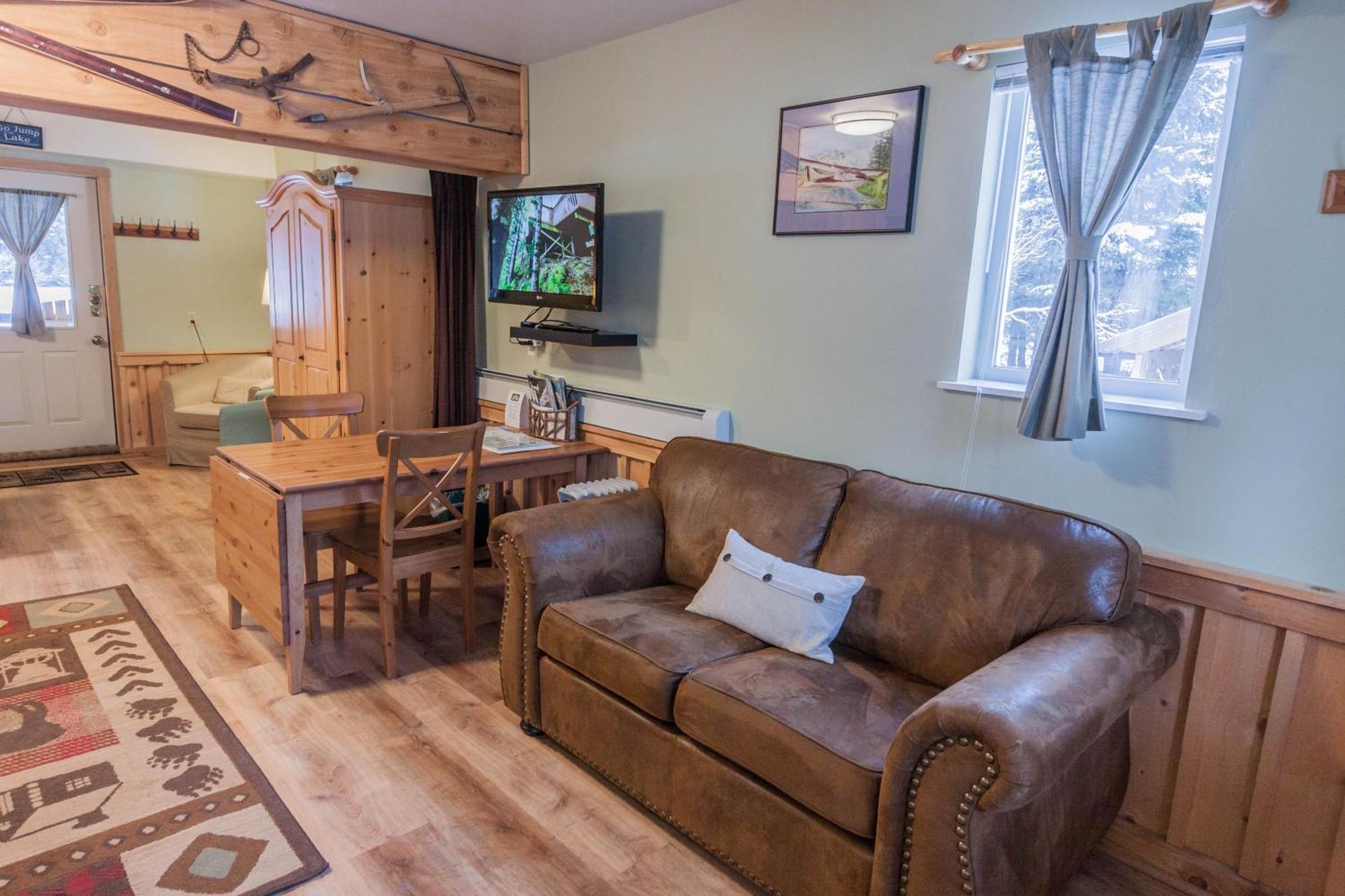 Bear Lake Lodgings B&B, Inc Seward Eksteriør bilde